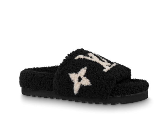 Louis Vuitton Paseo Flat Comfort Mule