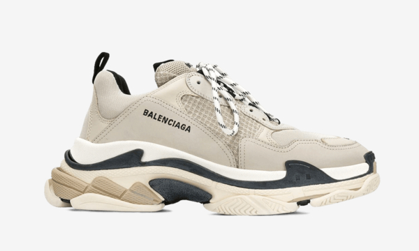 Balenciaga Triple s White logo