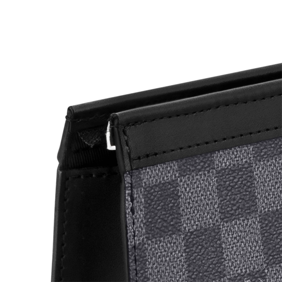 Louis Vuitton Pochette Voyage Mm