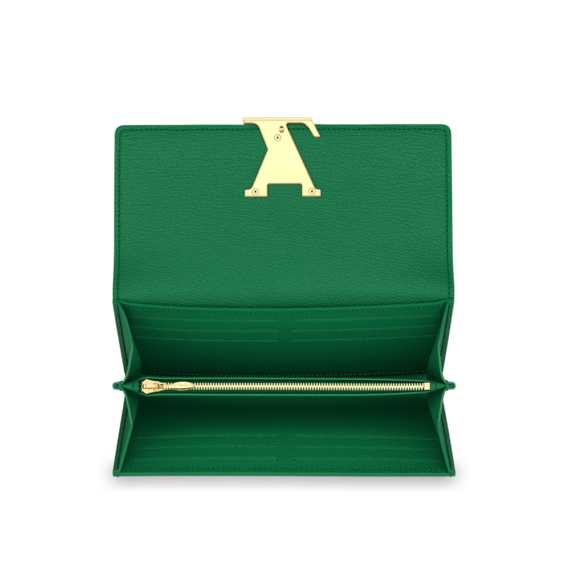 Louis Vuitton Capucines Wallet Emeraude Green