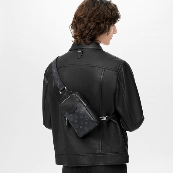 Louis Vuitton Outdoor Slingbag Taigarama Noir black