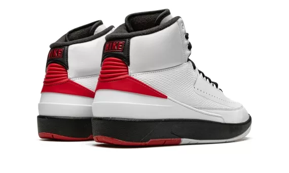 Air Jordan 2 Retro OG - Chicago 2022