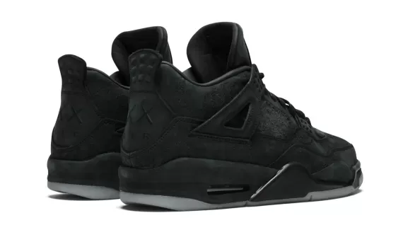 Air Jordan 4 Retro Kaws - Black