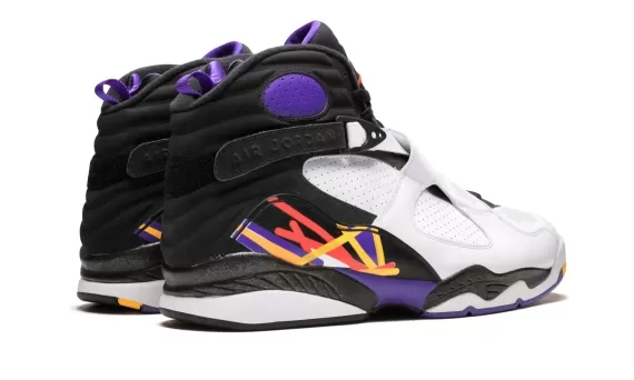 Air Jordan 8 Retro - Three-Peat