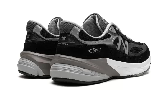 990V6 - Black / Silver