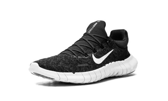 Free Run 5.0 - Black/White