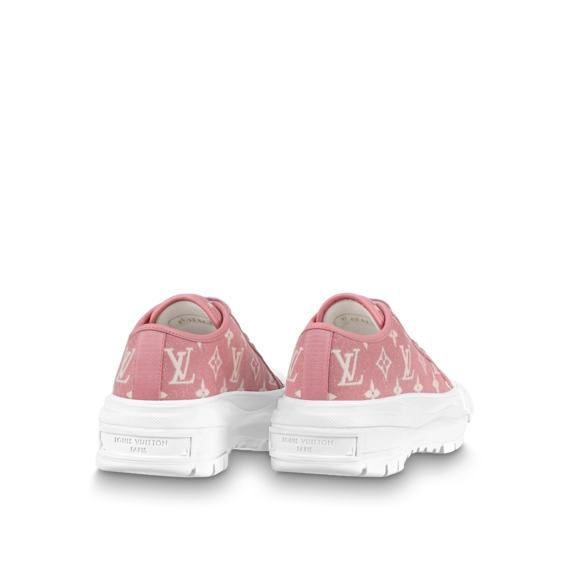 Lv Squad Sneaker